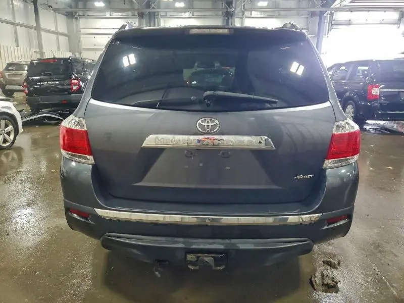 2013 TOYOTA HIGHLANDER BASE  
