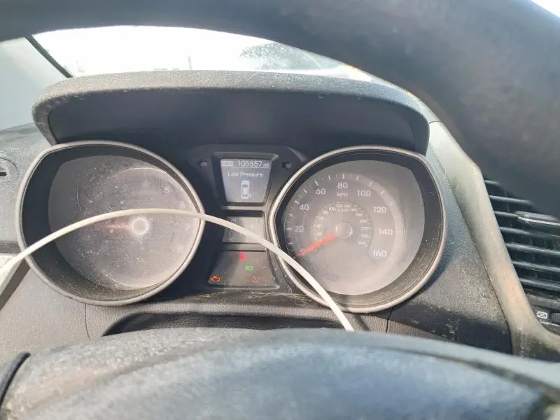 2017 HYUNDAI ELANTRA GT BASE  