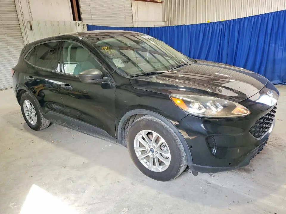 2020 FORD ESCAPE S  