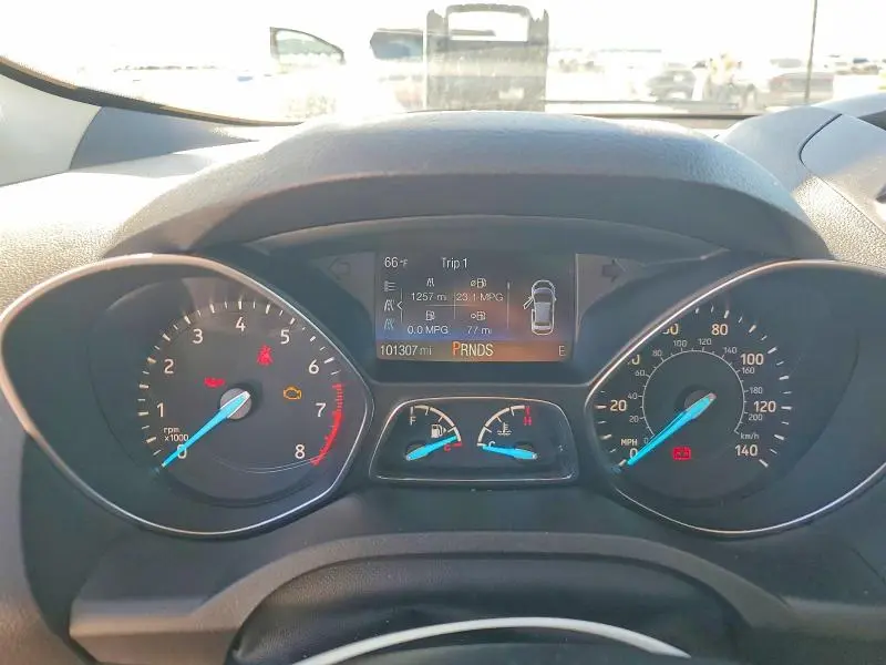 2018 FORD ESCAPE SE  