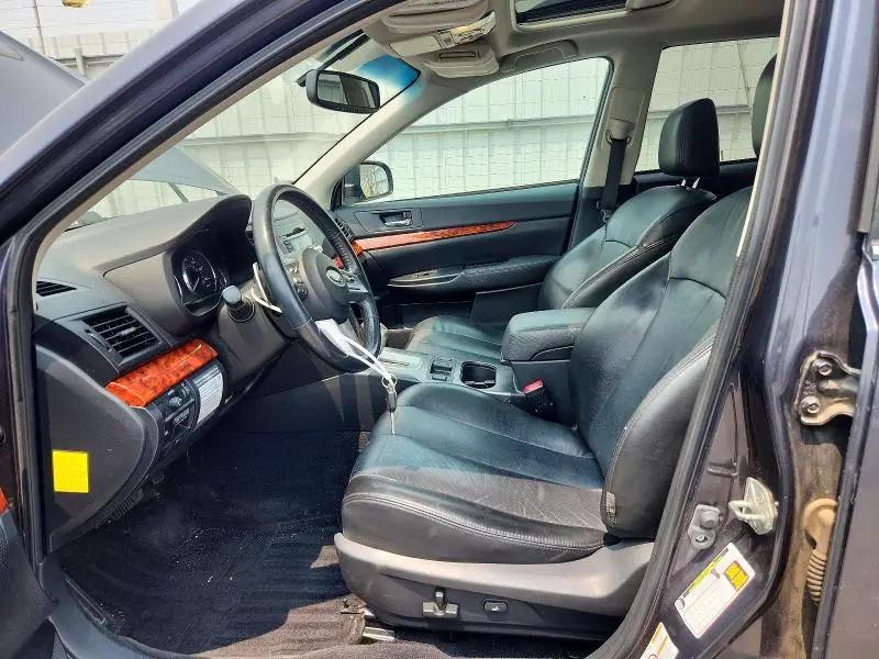 2011 SUBARU OUTBACK 2.5I LIMITED  