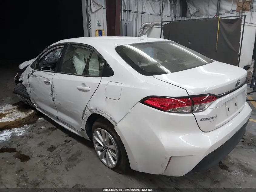2024 TOYOTA COROLLA HYBRID LE