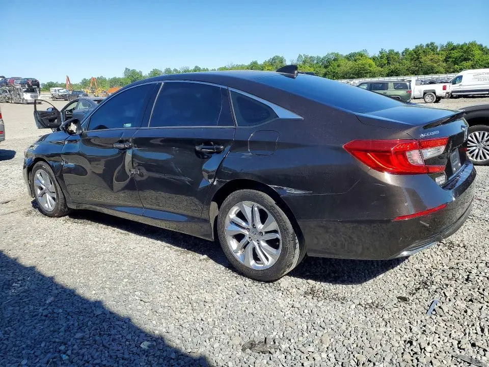 2018 HONDA ACCORD LX  