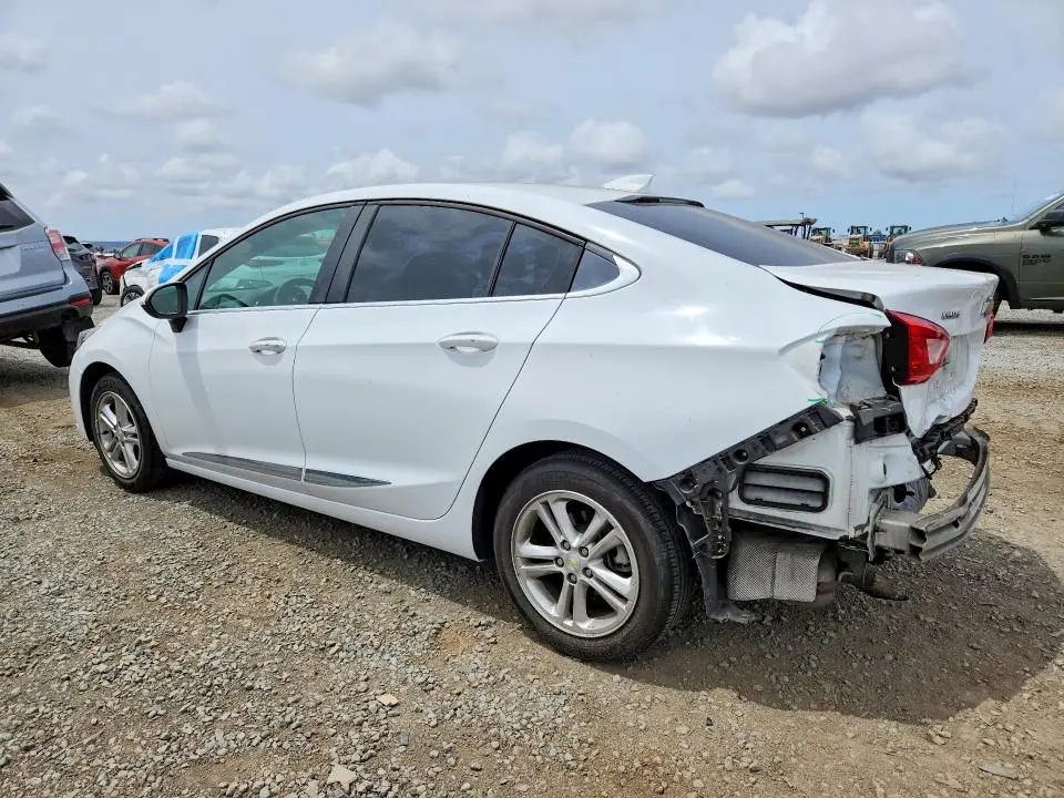 2018 CHEVROLET CRUZE LT  