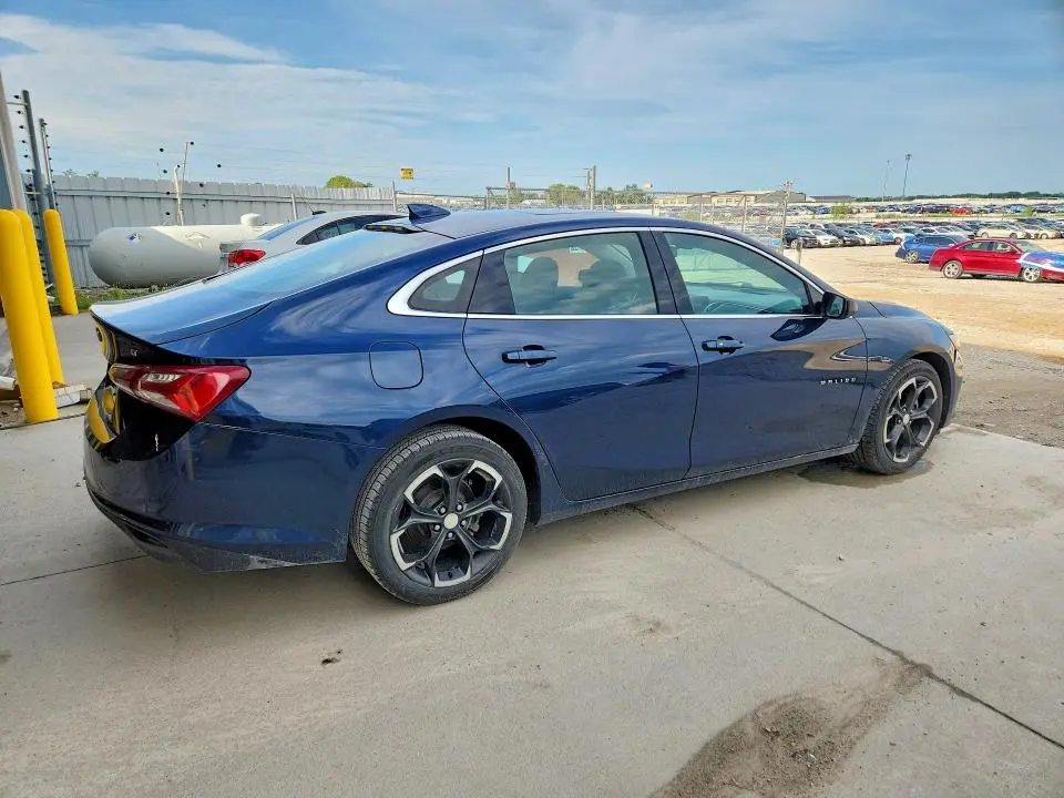 2021 CHEVROLET MALIBU LT  