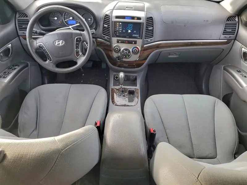 2010 HYUNDAI SANTA FE GLS  
