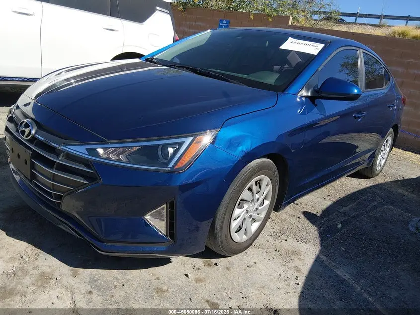 2020 HYUNDAI ELANTRA SE