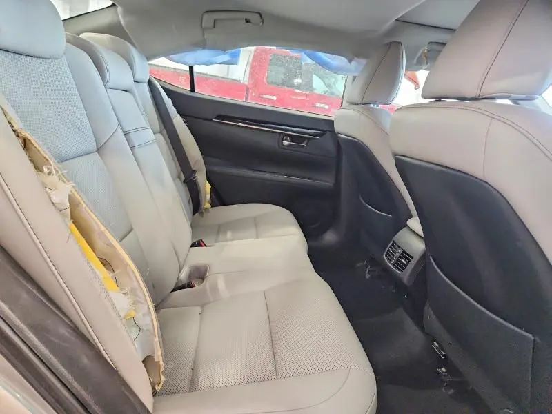 2016 LEXUS ES 350  