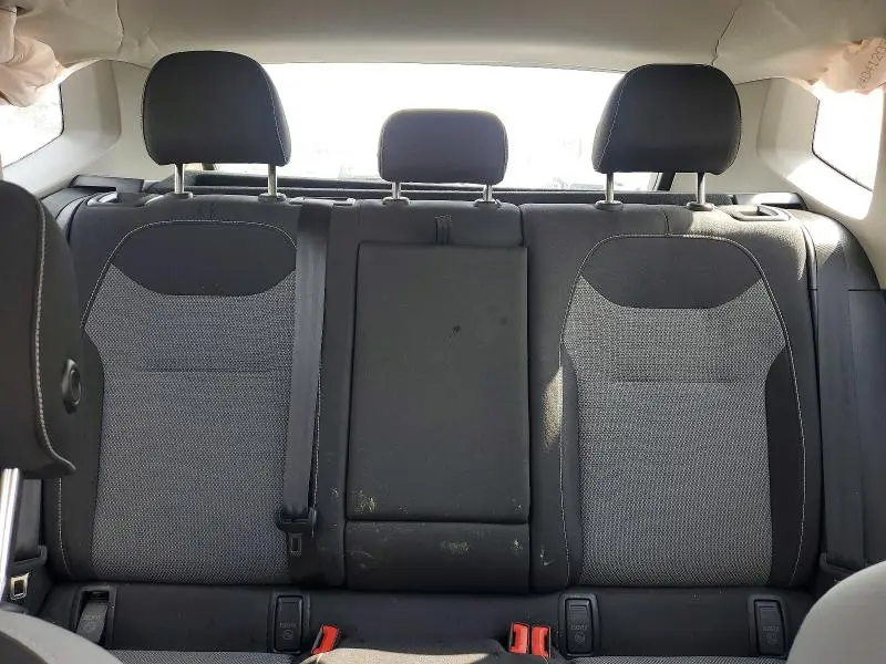 2024 VOLKSWAGEN TAOS S  