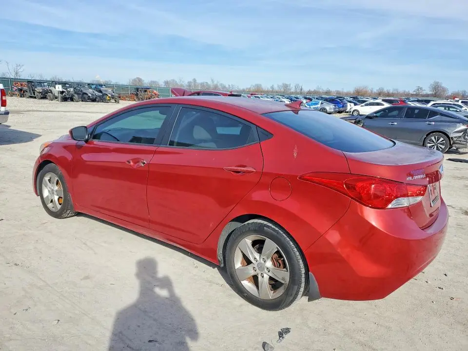 2013 HYUNDAI ELANTRA GLS  