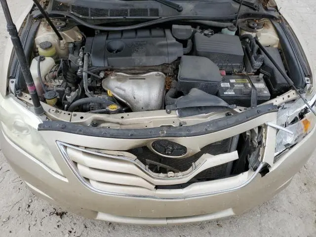 2010 TOYOTA CAMRY BASE  