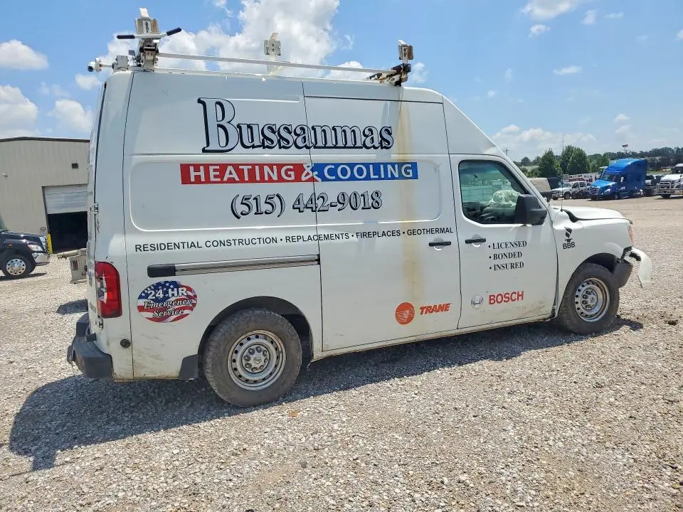 2017 NISSAN NV 2500 HD S  