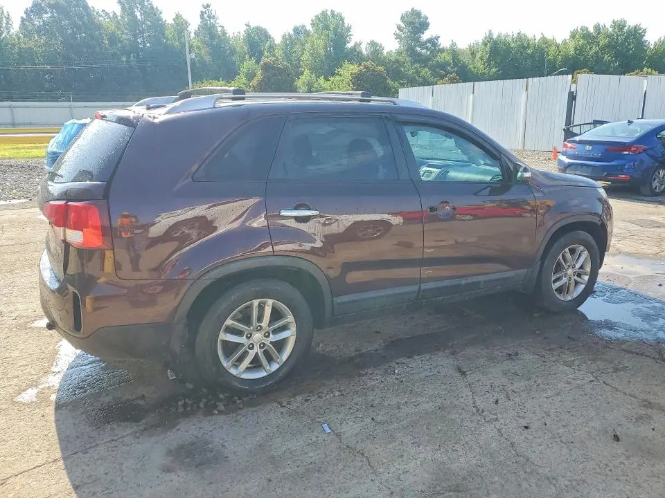 2014 KIA SORENTO LX  