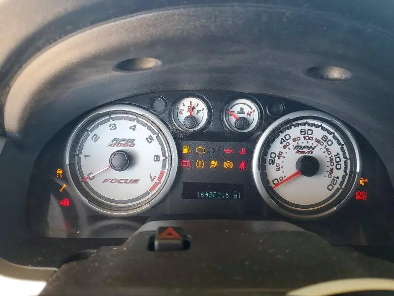 2011 FORD FOCUS SEL  