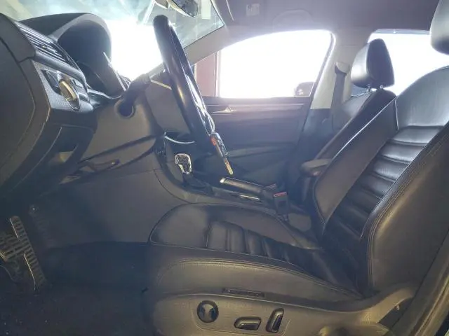 2016 VOLKSWAGEN PASSAT SEL