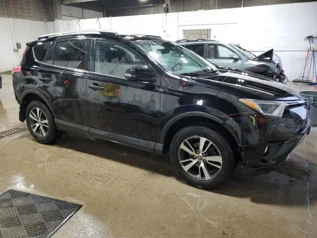 2017 TOYOTA RAV4 XLE