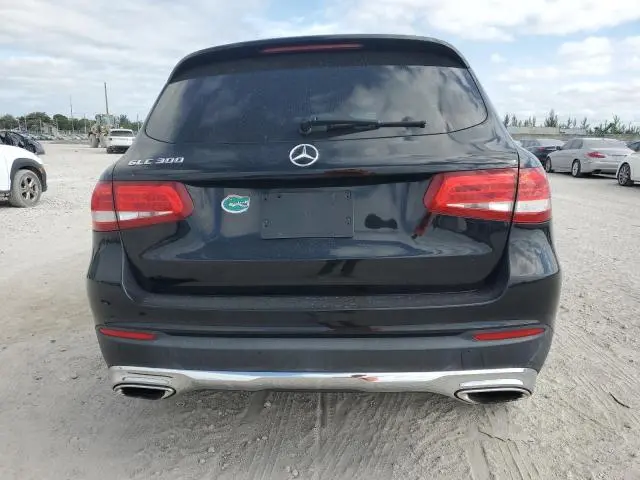 2017 MERCEDES-BENZ GLC 300