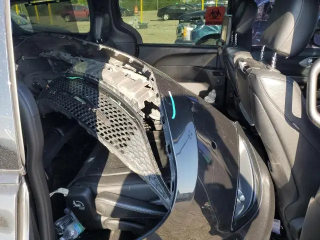 2020 CHRYSLER PACIFICA TOURING L PLUS  