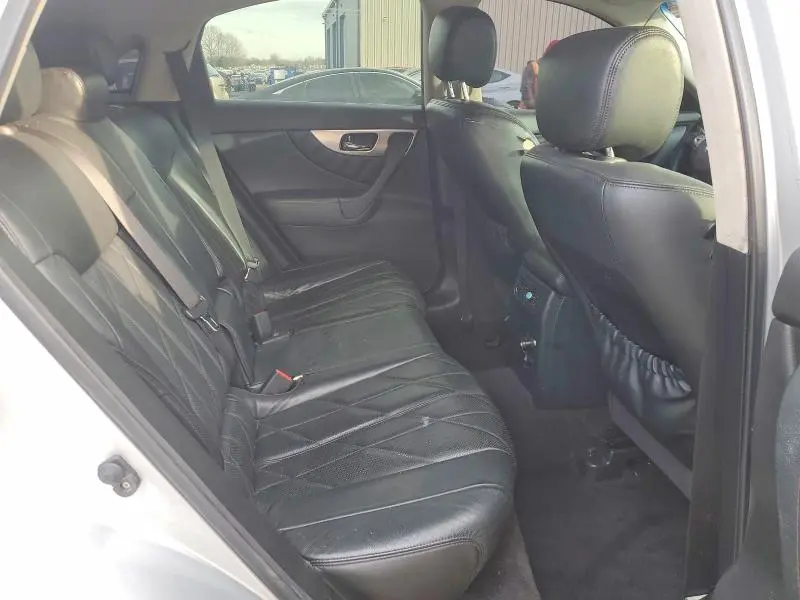 2010 INFINITI FX35   