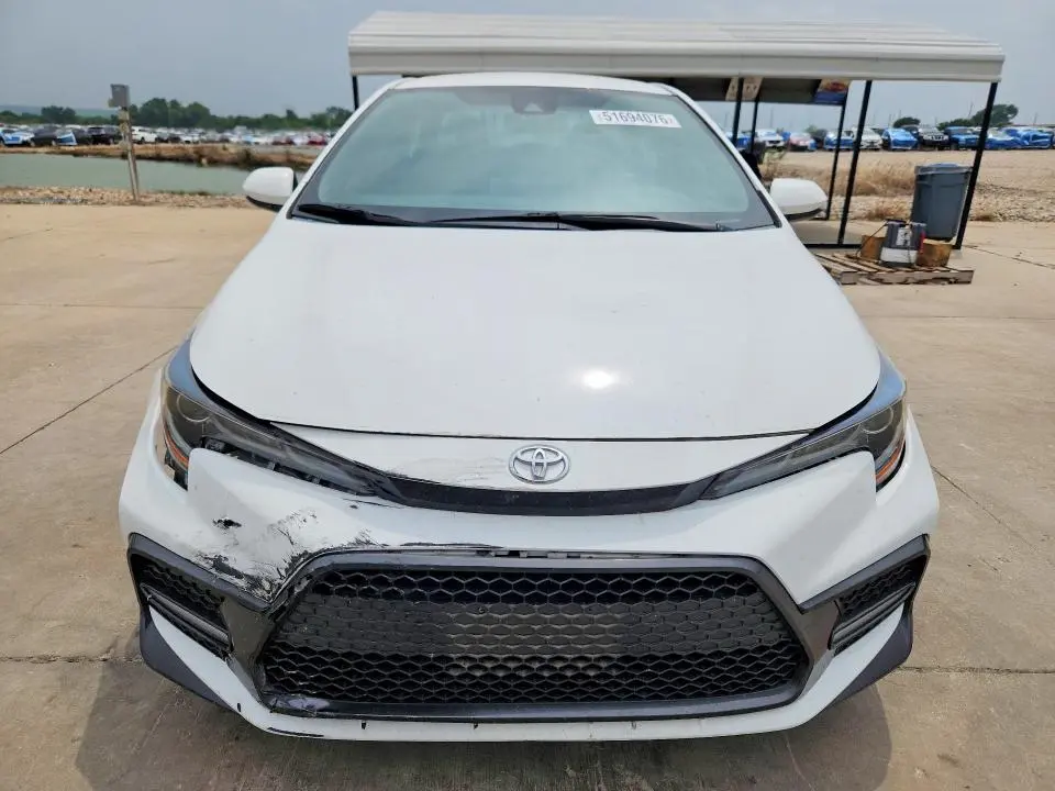 2021 TOYOTA COROLLA SE  