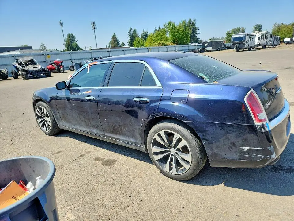 2012 CHRYSLER 300 LIMITED  