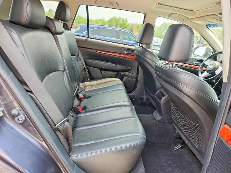 2011 SUBARU OUTBACK 2.5I LIMITED  