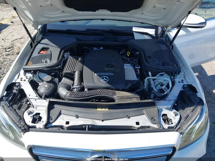 2017 MERCEDES-BENZ E 300  