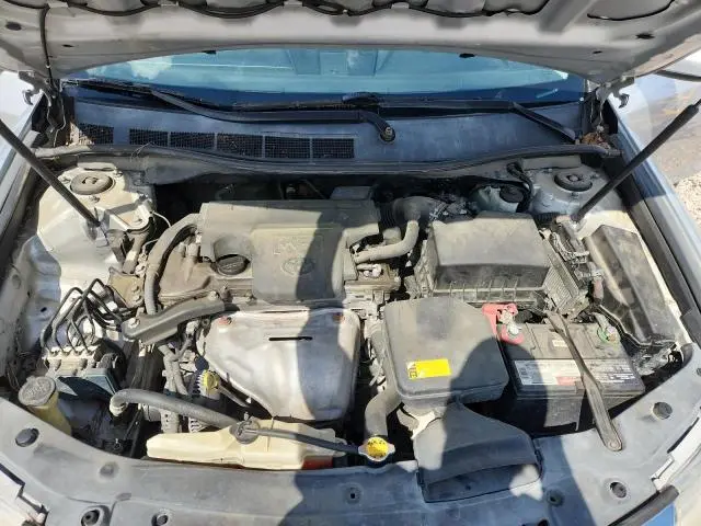 2014 TOYOTA CAMRY XLE  