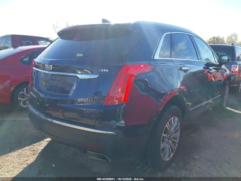 2017 CADILLAC XT5 LUXURY