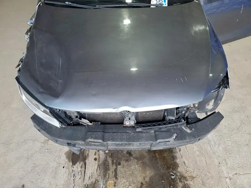 2011 VOLKSWAGEN JETTA SEL  