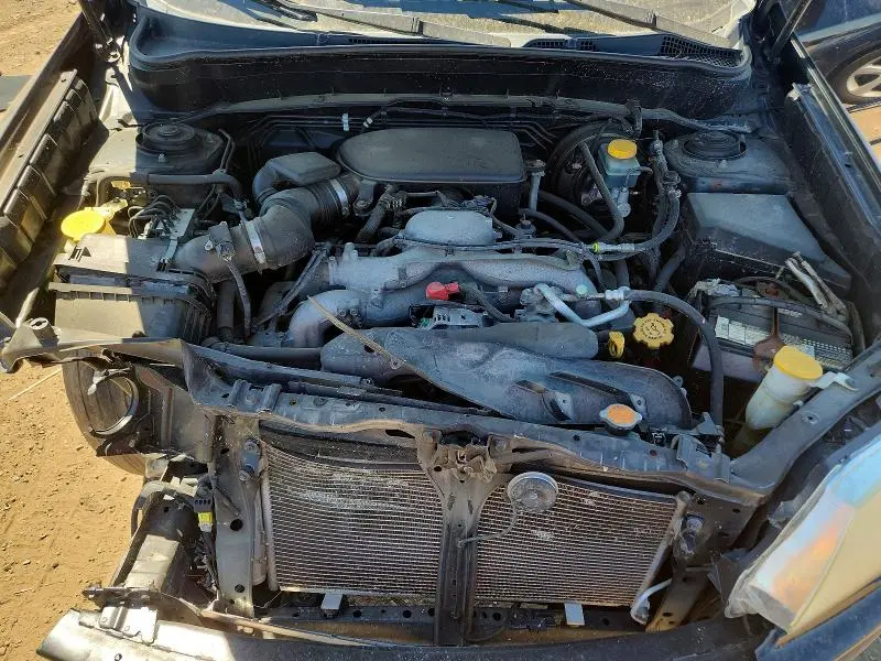 2010 SUBARU FORESTER XS  