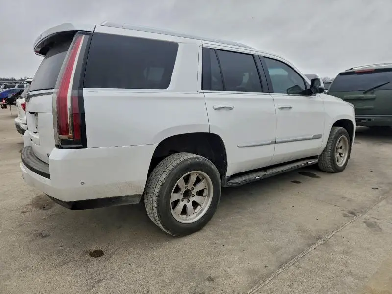 2019 CADILLAC ESCALADE LUXURY  