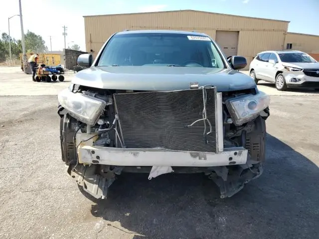 2011 TOYOTA HIGHLANDER BASE  