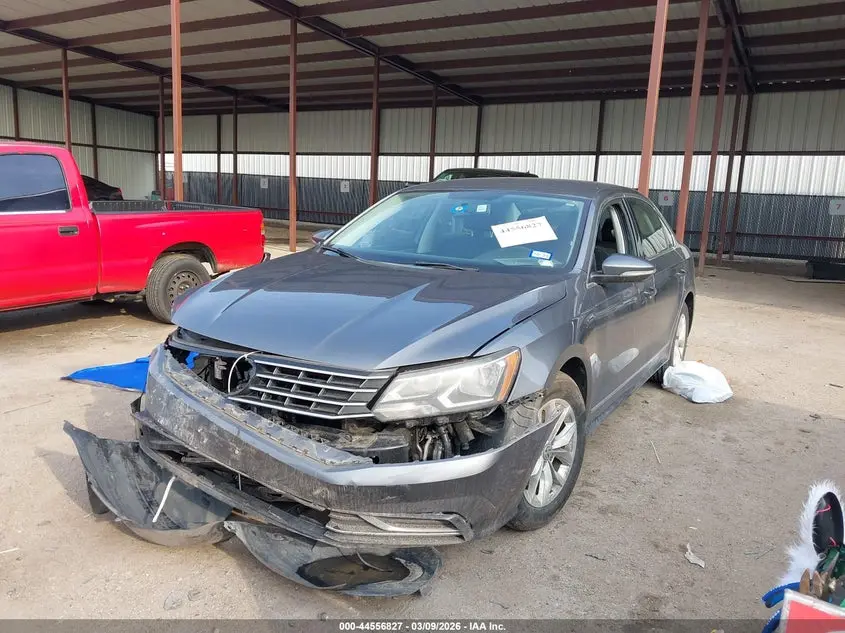 2017 VOLKSWAGEN PASSAT 1.8T S