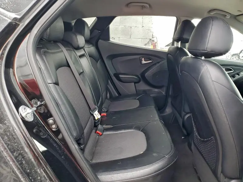 2012 HYUNDAI TUCSON GLS  