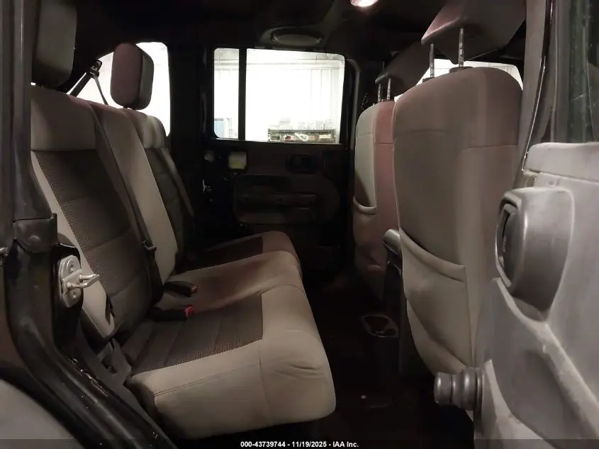 2010 JEEP WRANGLER UNLIMITED SPORT