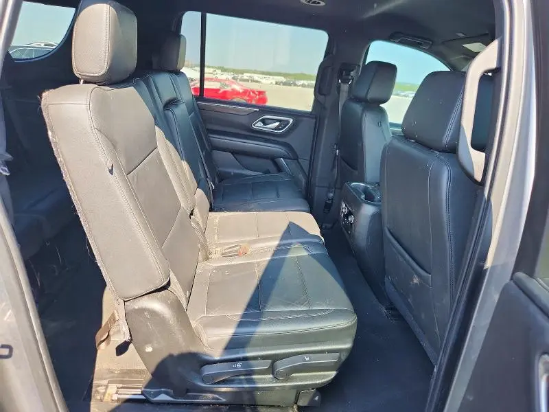 2021 CHEVROLET SUBURBAN C1500 LT  