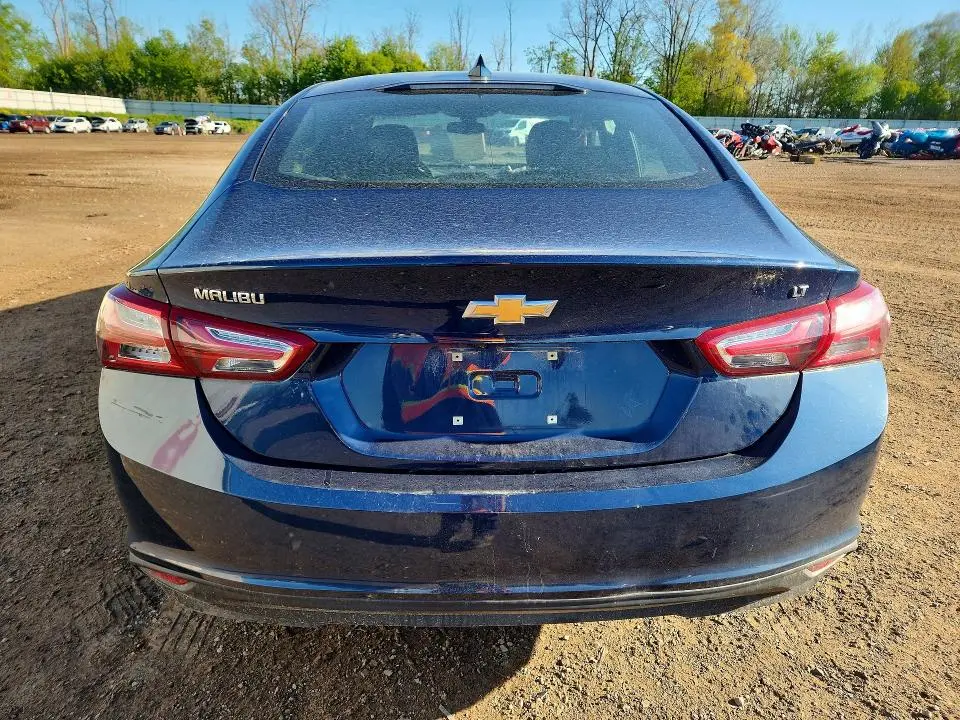 2022 CHEVROLET MALIBU LT  