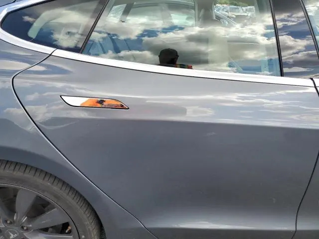 2014 TESLA MODEL S   