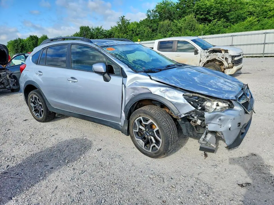 2017 SUBARU CROSSTREK LIMITED  