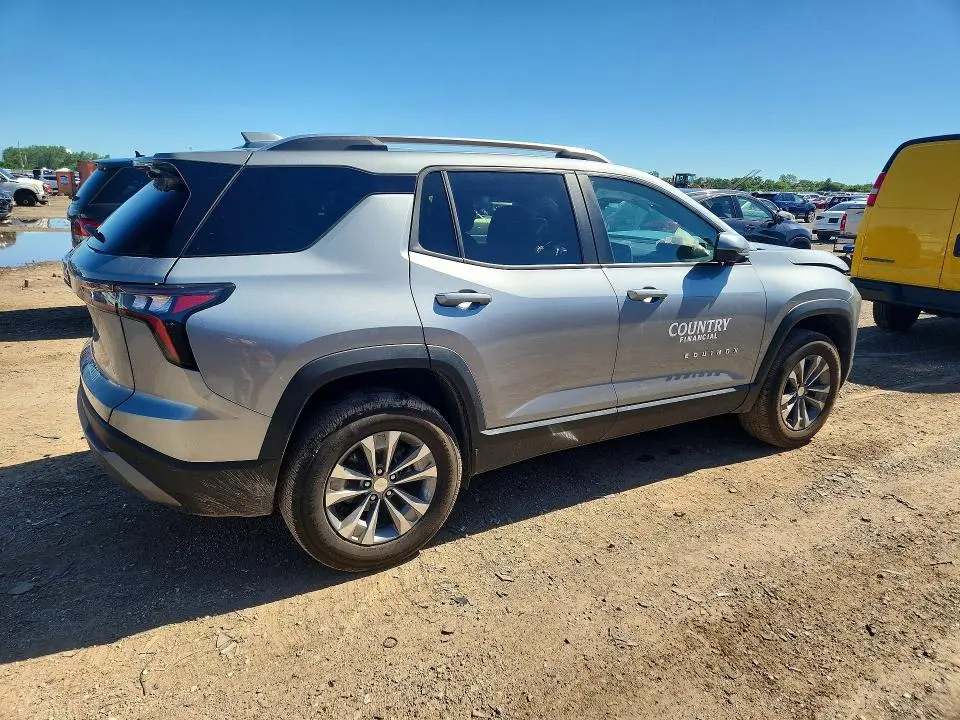 2025 CHEVROLET EQUINOX LT  