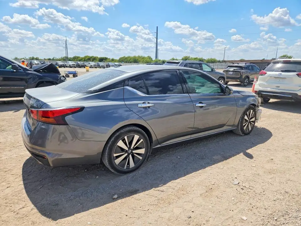 2019 NISSAN ALTIMA SL  