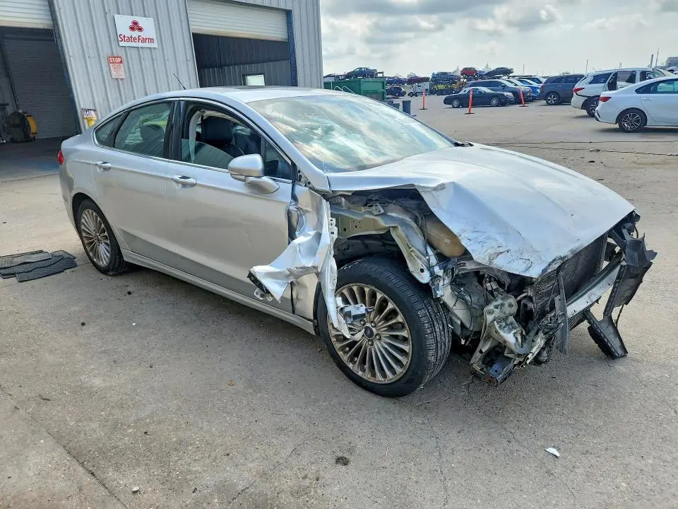 2016 FORD FUSION TITANIUM  