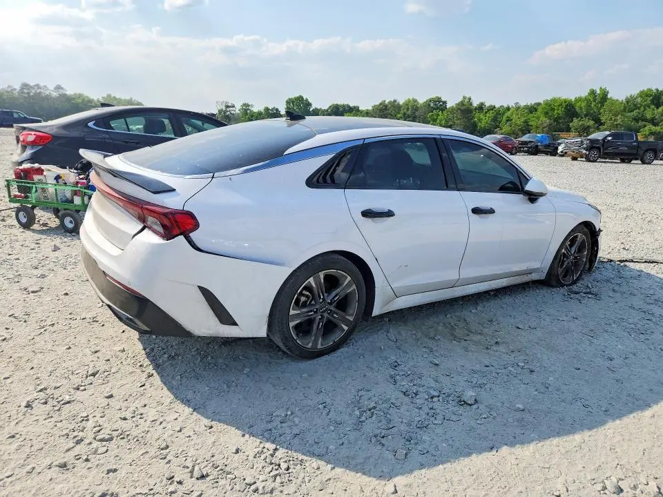 2022 KIA K5 EX  