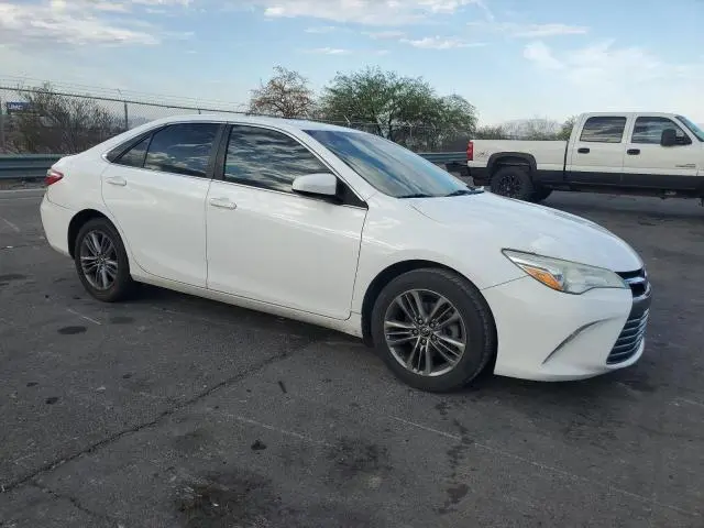 2016 TOYOTA CAMRY LE