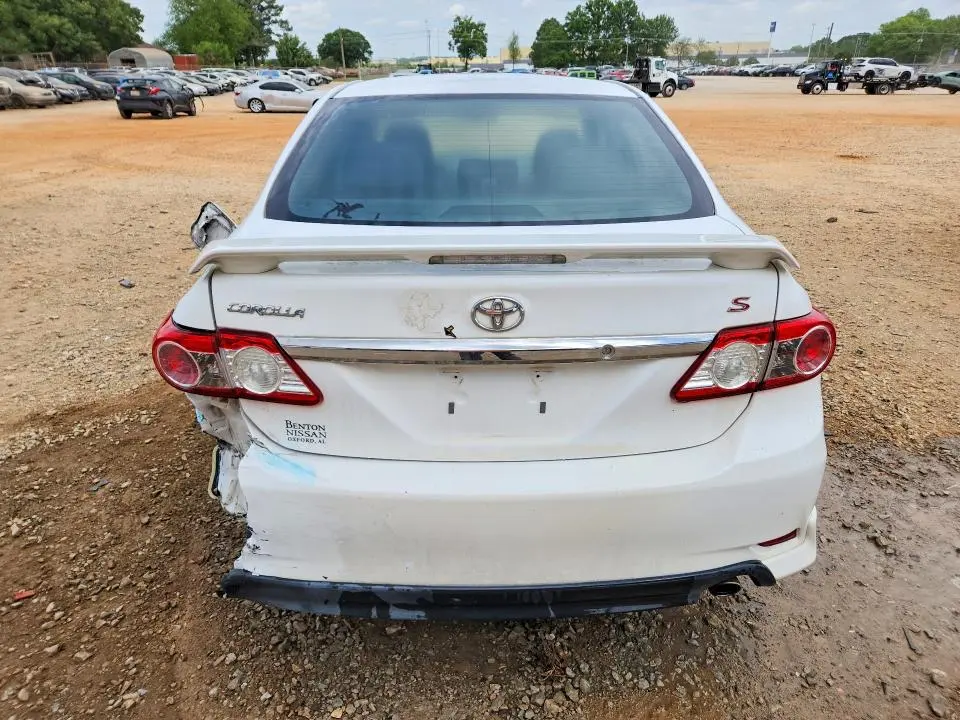 2011 TOYOTA COROLLA S  