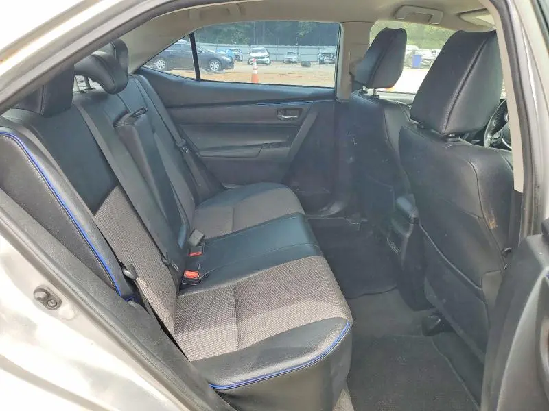 2017 TOYOTA COROLLA SE  