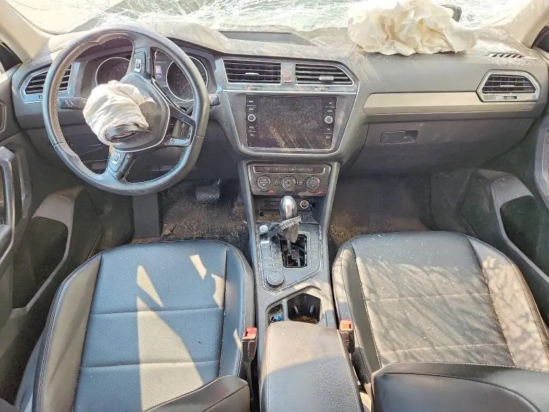 2021 VOLKSWAGEN TIGUAN SE  