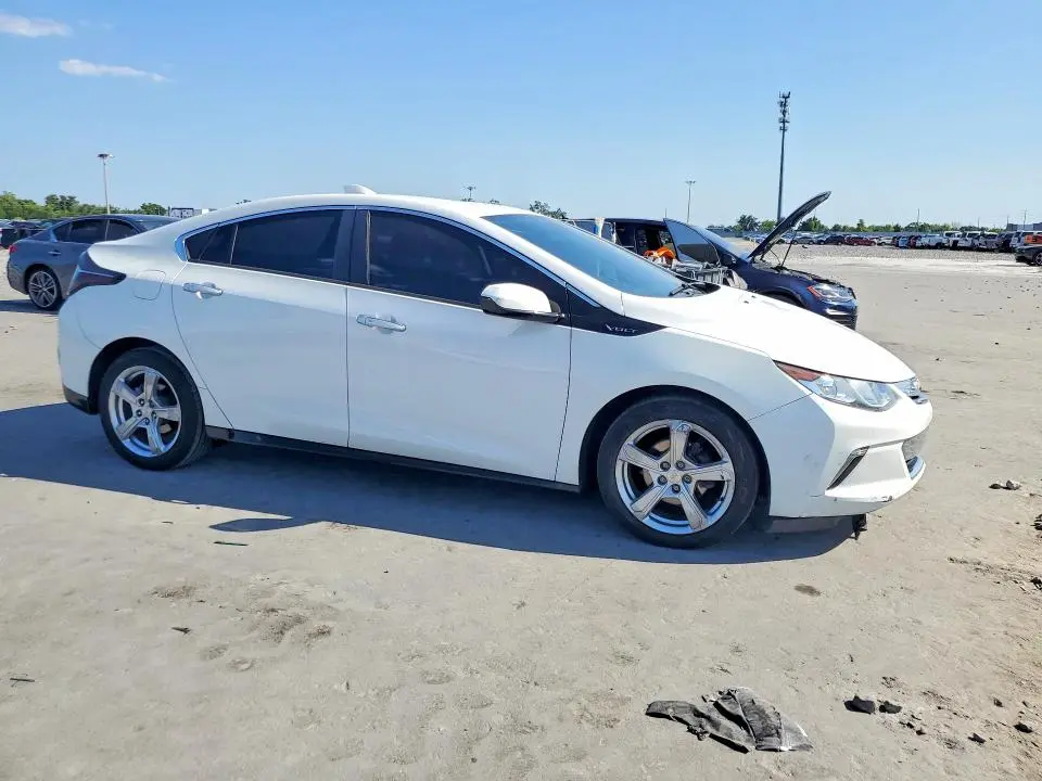 2018 CHEVROLET VOLT LT  