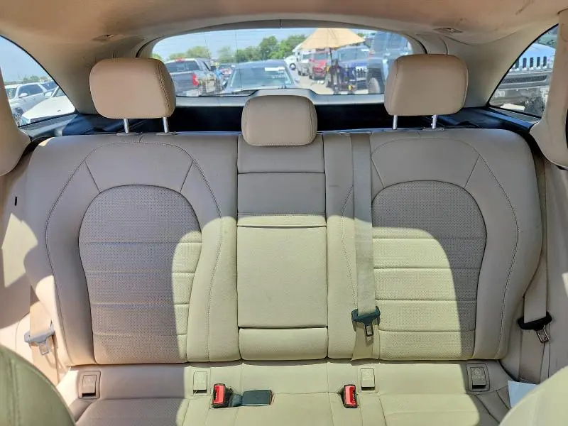 2018 MERCEDES-BENZ GLC 300 4MATIC  